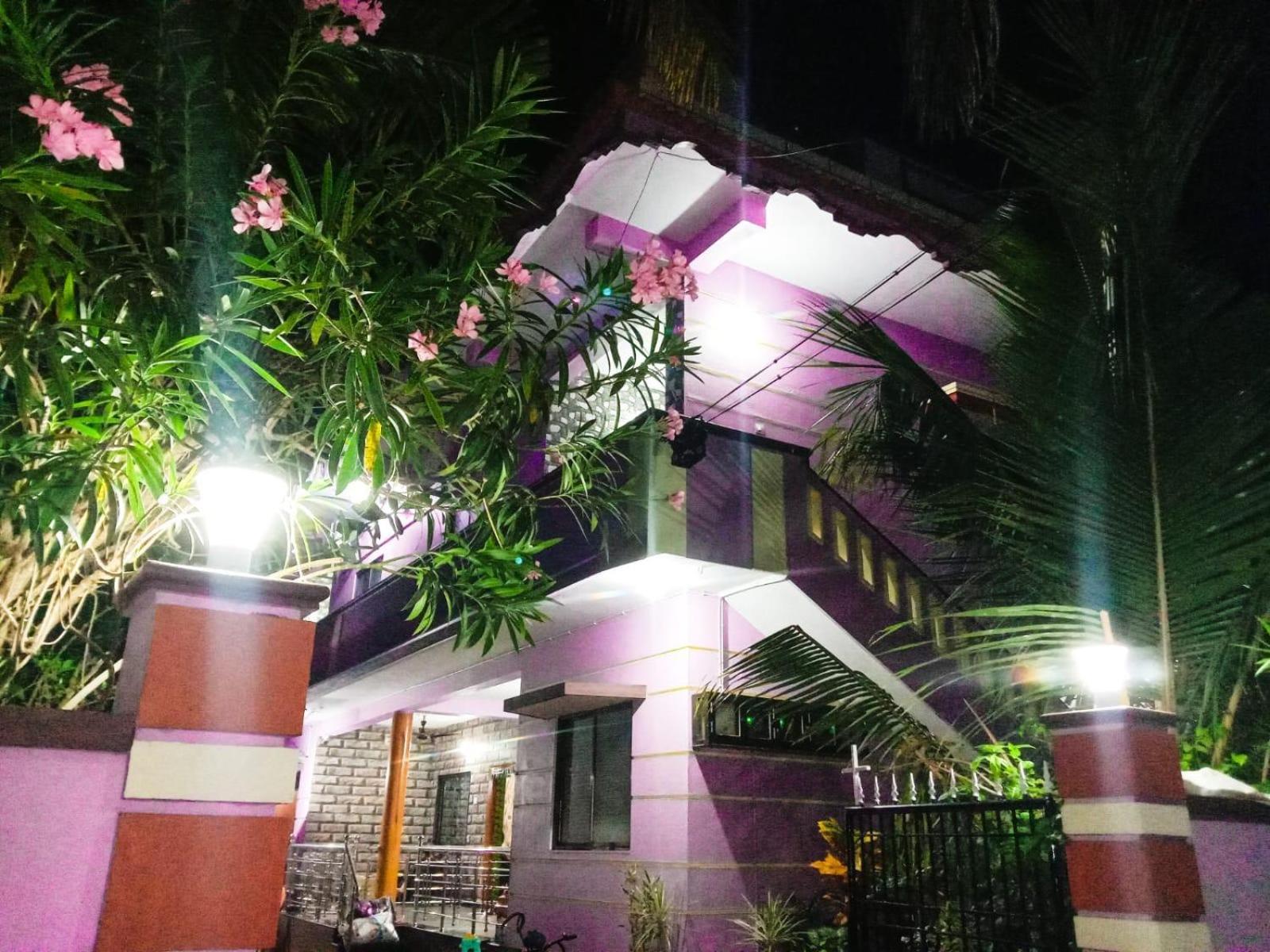 Vian Homestay Honāvar Dış mekan fotoğraf