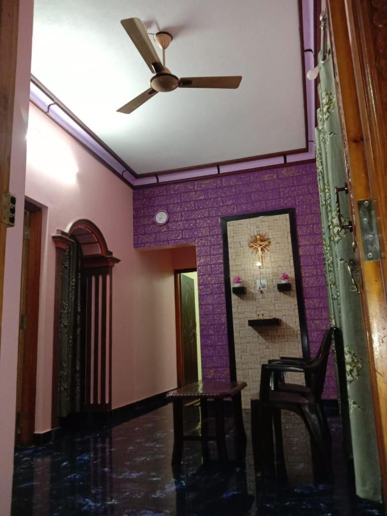 Vian Homestay Honāvar Oda fotoğraf